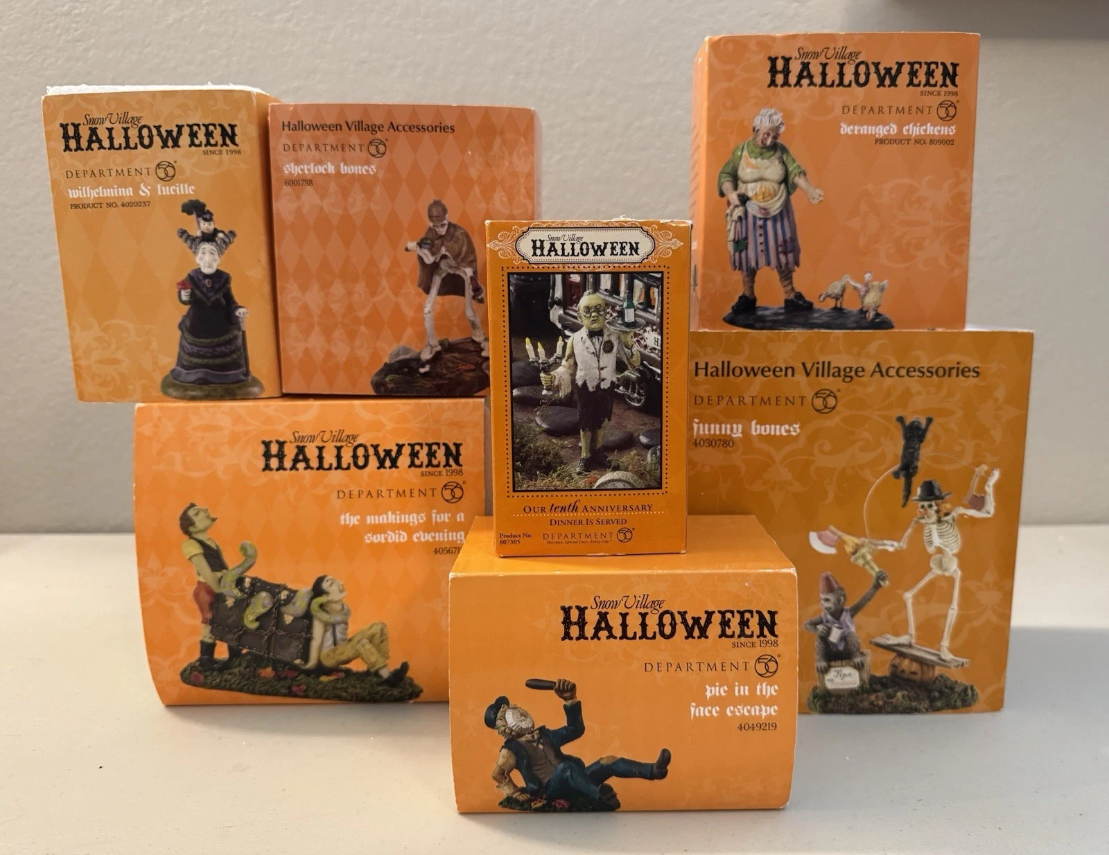 Department 56 Halloween Accessory Lot (7 Total) Funny Bones, Sherlock Bones etc