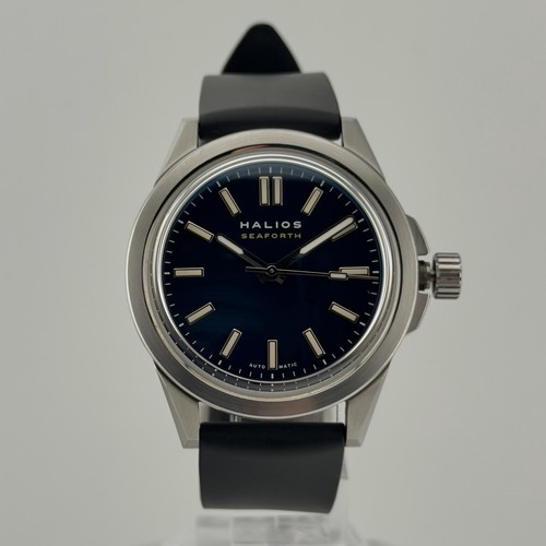 Halios Seaforth Gen 3 Abyss Blue 40mm Swiss ETA 2824 Automatic Fixed Bezel 200M