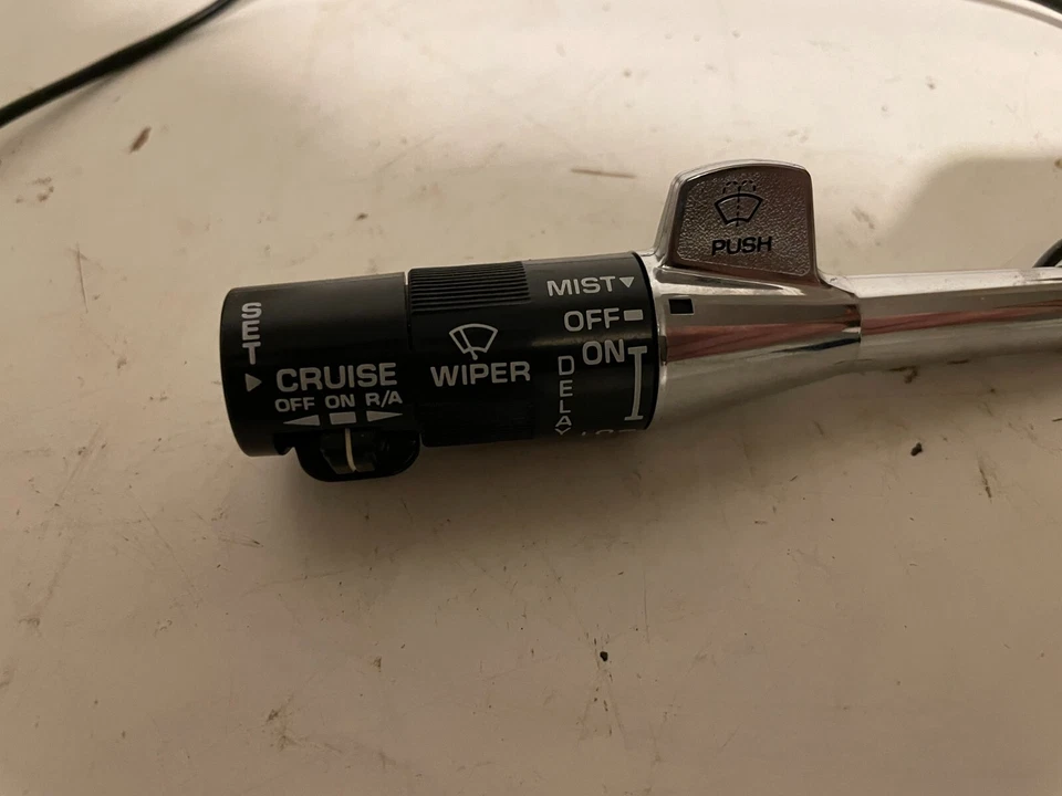 NOS GM 1984-1988 Cutlass Regal Monte Carlo Wiper Cruise Lever Switch # 25031457 - Image 2 of 4