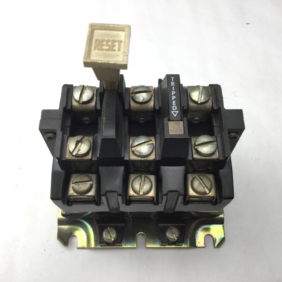 Circuito de control Allen Bradley 592-BOV16, 120-600VAC, 7200VA, rotura: 720VA Foto 3 de 4