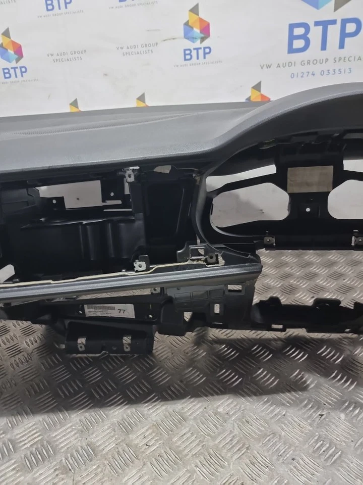 SEAT LEON MK3 ESTATE 2013-2020 Dashboard (bare) - Image 4 of 4