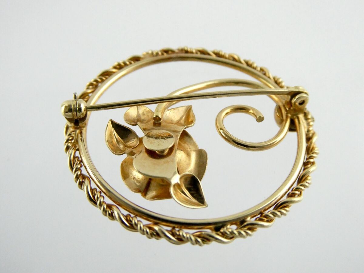 Vintage P INC 12k 1/20th Gold Fill Metal Rose Circle Brooch Vintage P INC 12k 1/20th Gold Fill Metal Rose Circle Brooch