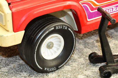 Vintage TONKA Red Jeep Bronco Blazer Style Truck Large 4x4 - 17.5