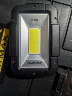 Unilite SLR 1750 LED USB Rechargeable Compact Light Power Bank