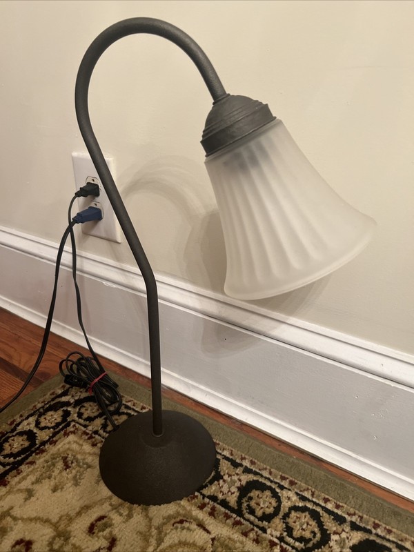 Vintage Pottery Barn Gooseneck Art Deco Style Lamp Cast Iron Base Frosted Glass
