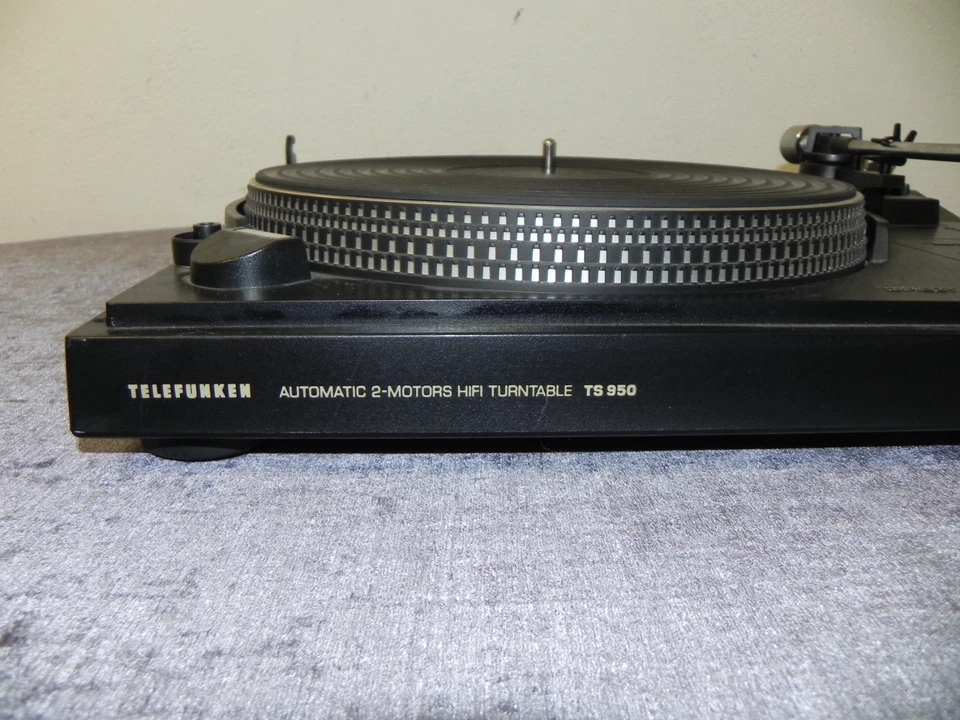 Giradischi Telefunken TS 950 senza cofano senza sistema - Immagine 3 di 4