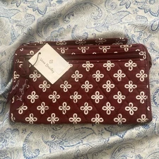 Vera Bradley Front Zip Wristlet Wallet Maroon Red NWT
