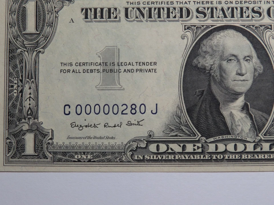 $1 1935-G Very Low Serial Number Blue Seal Silver Certificate Currency Note UNC+ - Image 2 of 3