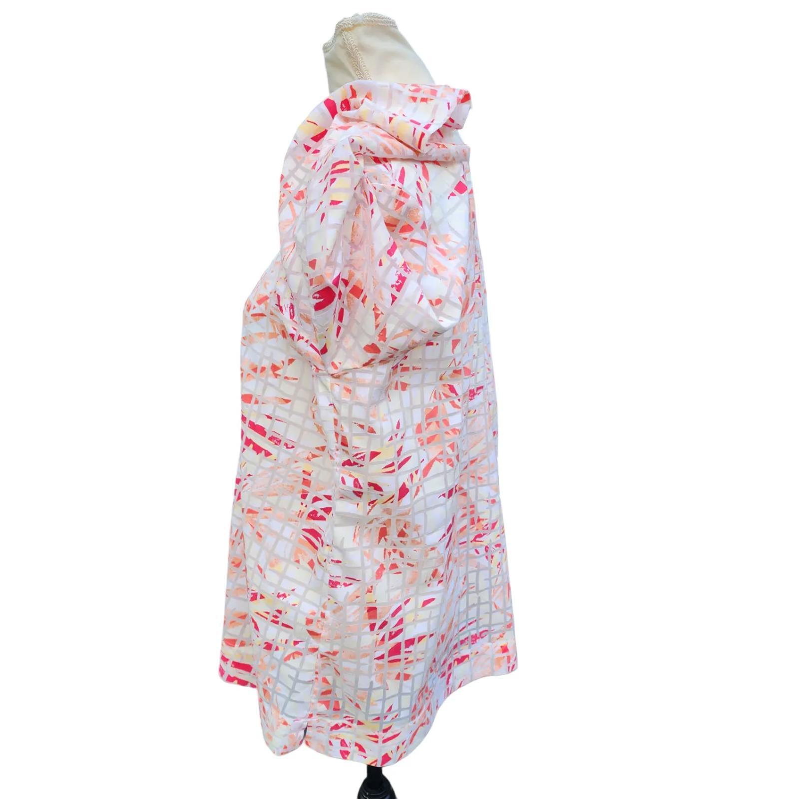 Vibrant, Button-Front Blouse with Abstract Patter… - image 3