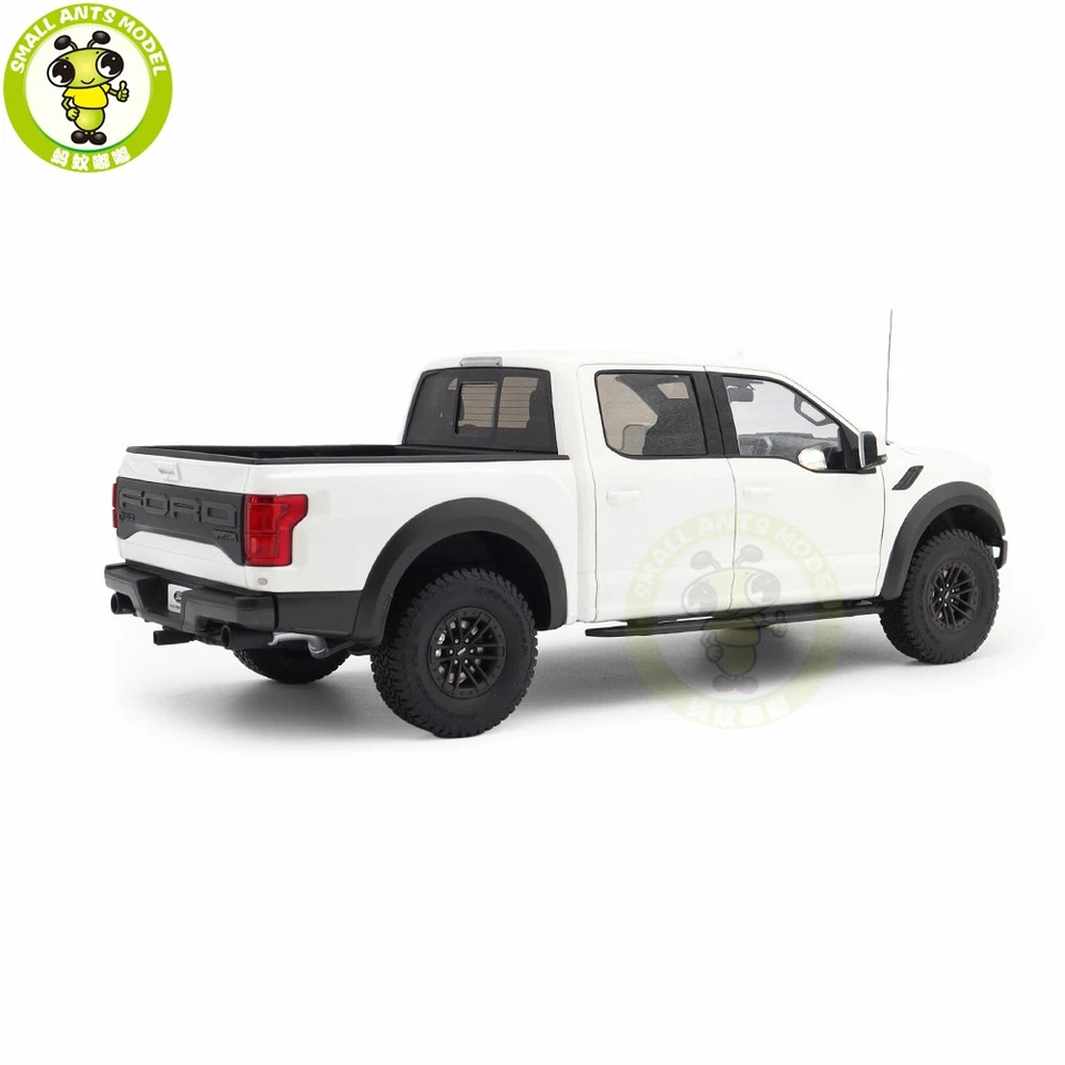 Coche modelo Oxford blanco 1/18 Ford F-150 Raptor AUTOart 72946 Foto 4 de 4