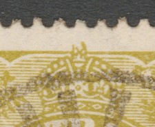 1924 KGV 4d OLIVE SINGLE WMK ERROR "BROKEN TOP OF THE CROWN" BW 114 (4)D $80
