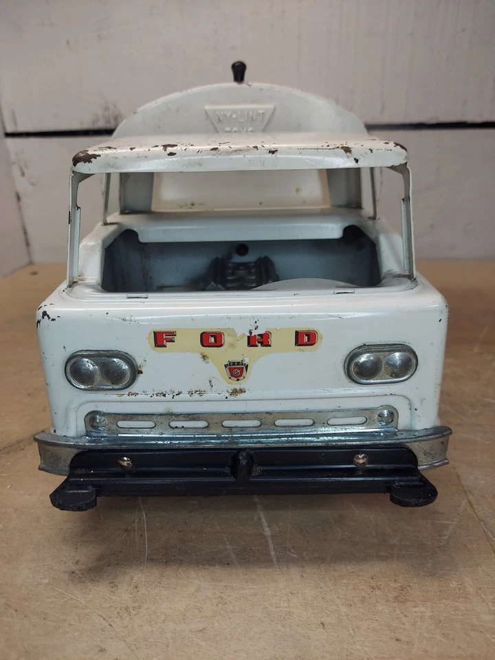 Vintage Ny-Lint Ford Toy Truck Street Sprinkler Water Truck Pressed Steel Toy - Image 4 of 4