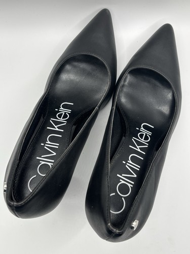 Women's New Calvin Klein Black Shoes 3” Block Heel Size 7.5 Pumps - Picture 4 of 13