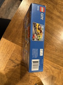 LEGO CITY Pizza Van 60150 Retired NEW Factory Sealed 249 pcs