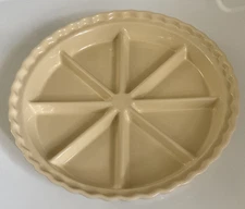 Chantal 11" Ceramic Pie Quiche Scones Shortbread Serving Dish Plate 8 Sectional