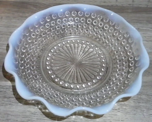 Vintage Anchor Hocking Moonstone Opalescent Fruit Bowl 9 1/2" Preowned