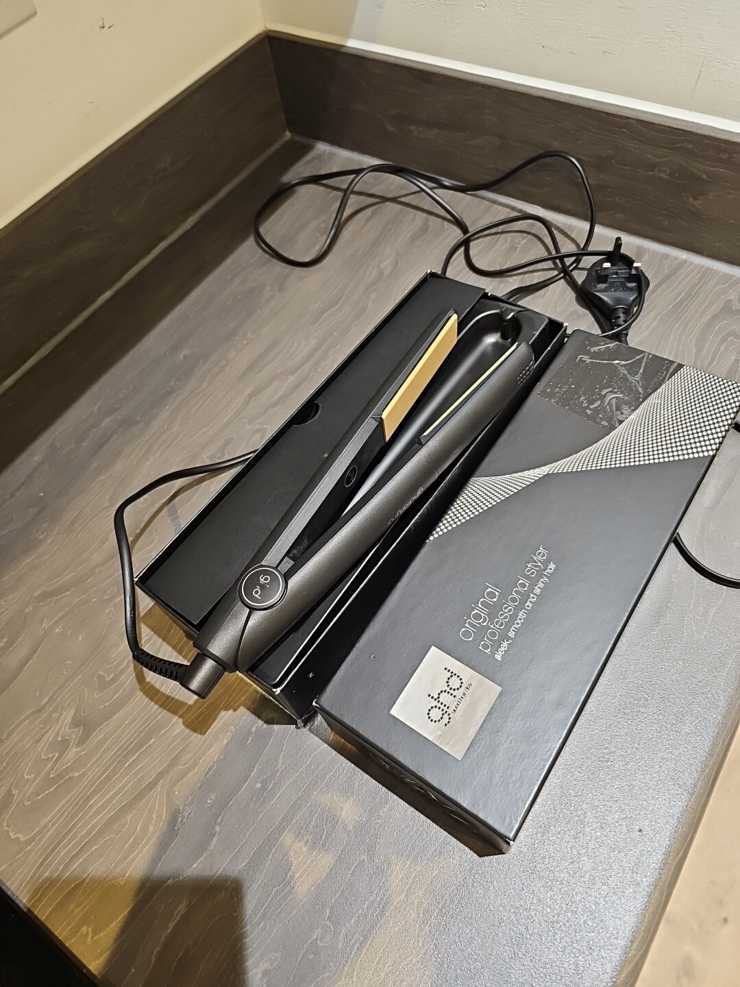 ghd Original Professional Styler, ghd Ceramic Hair Straighteners. eBay