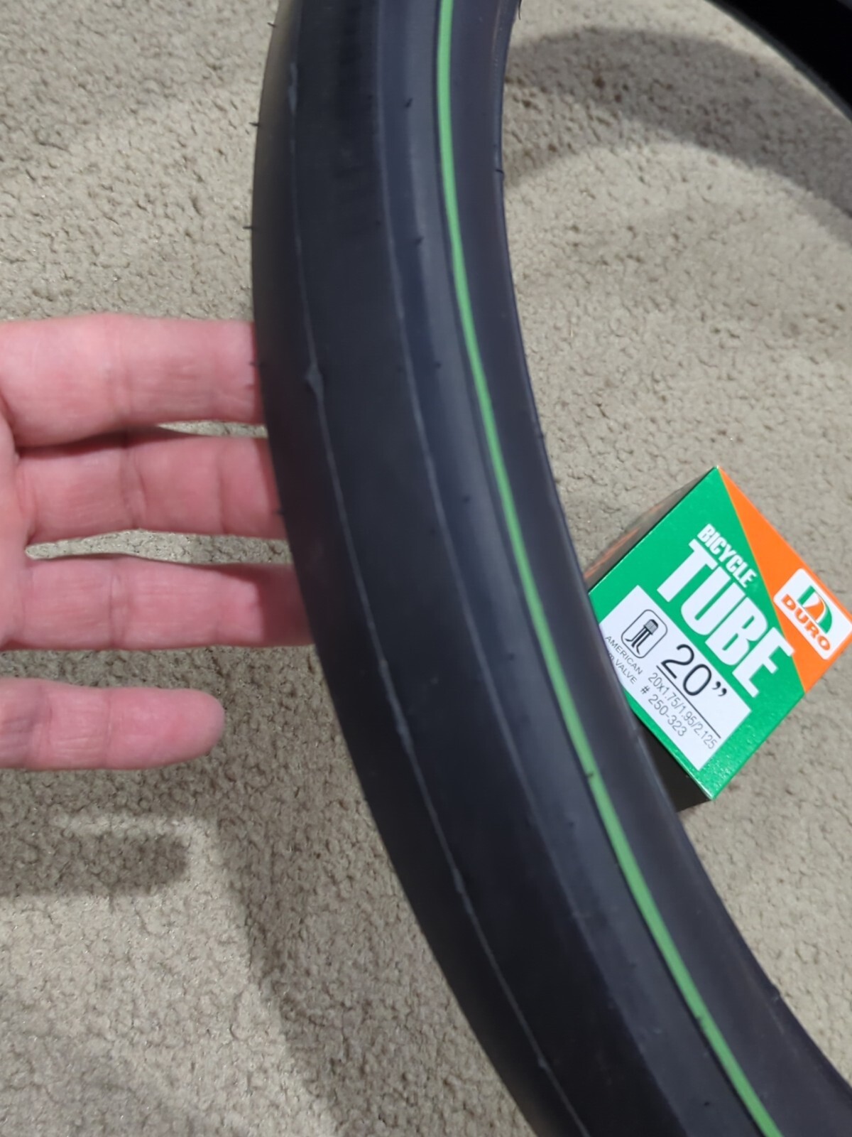 1 RALSON  BICYCLE SCHWINN STYLE SLICK WIDE TREAD TIRE 20X 2.125 BLACK/GREEN LINE