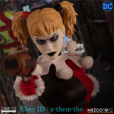 アメコミ HARLEY QUINN 1/12 scale MezcoToyz 1/12 Batman Harley Quinn Comic Version Action