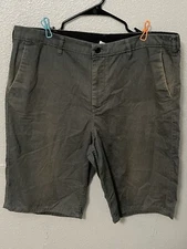 DC Men’s Flat Front Chino Shorts Gray Size 36