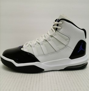 tenis jordan masculino branco