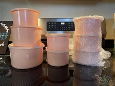 Tupperware Nesting Canisters Set of 8 with Lids 16- Piece Peach Orange