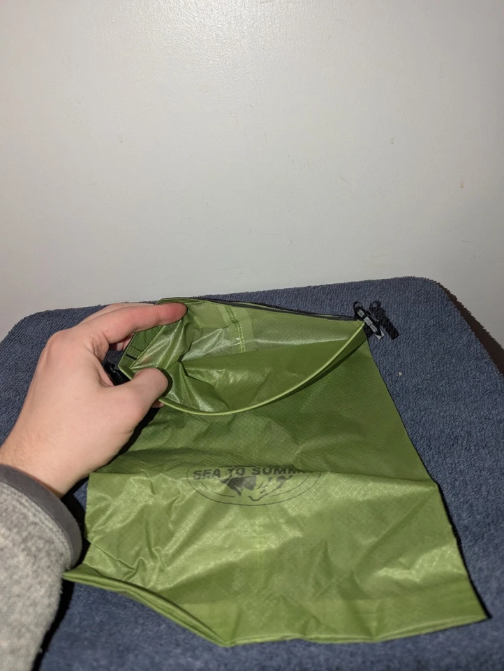 Bolsa de cosas verdes Sea To Summit 2L Dry Sack Cordura Foto 4 de 4
