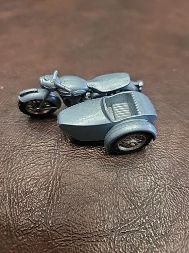 Vintage 1960 Matchbox Lesney Triumph No. 04 Motorcycle With Sidecar