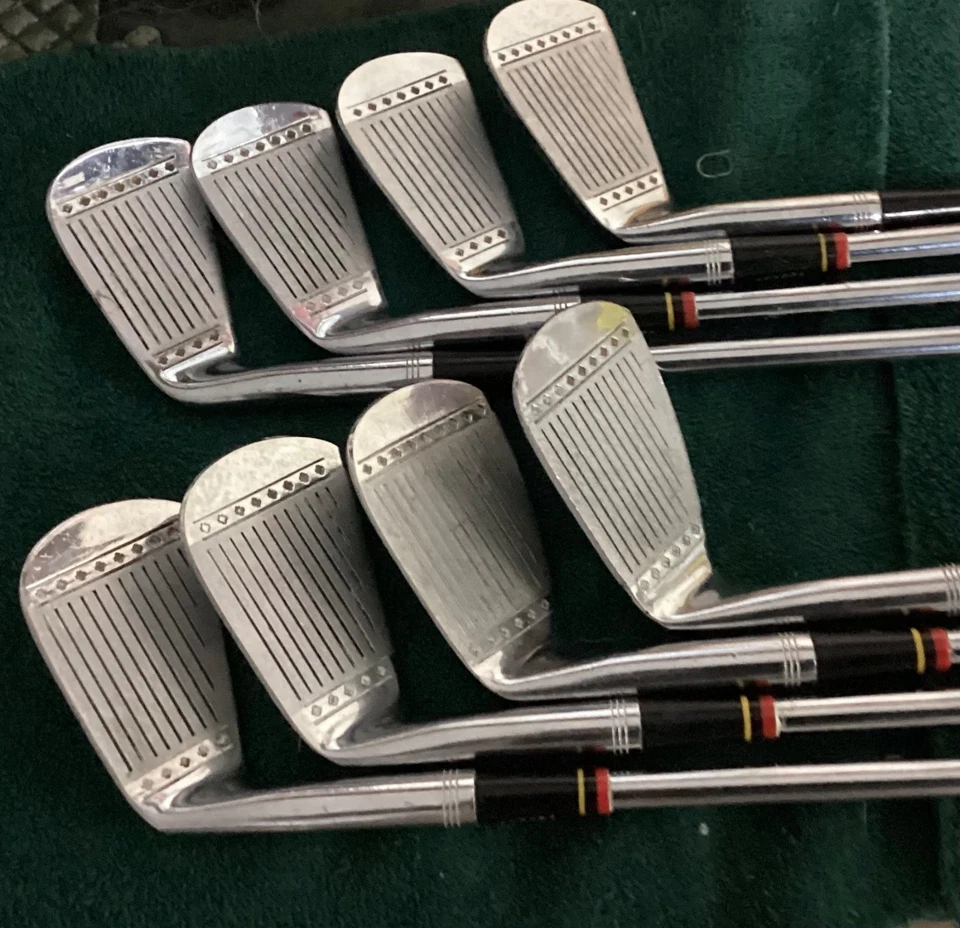 Rare Robert Jones Jr Spalding Iron Set 2 -9 Registered Syncro Stroke Golf Clubs - Image 3 of 4