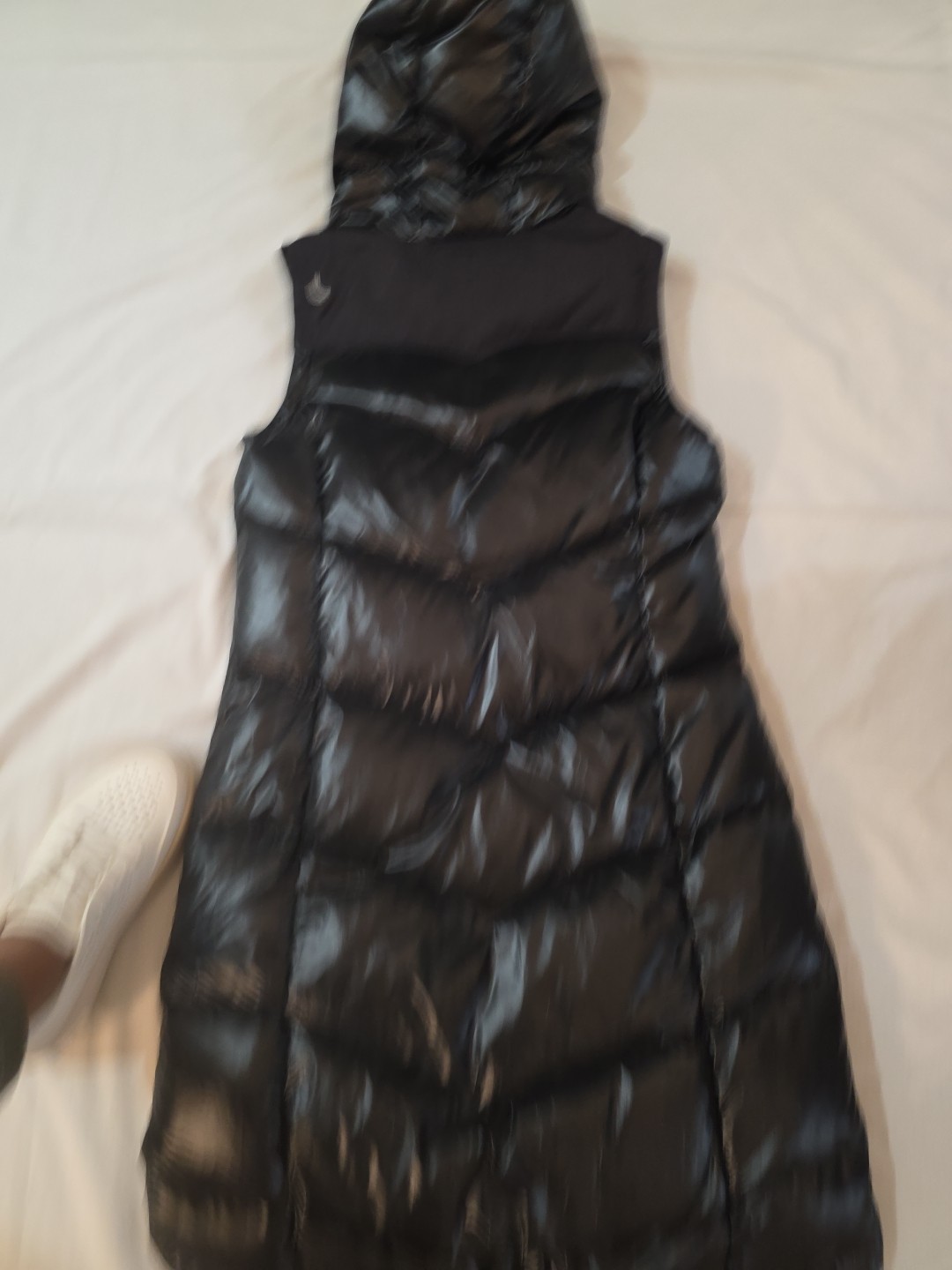 LOLE Hooded Vest Atelier Insulation Puffer Jacket NWT No Arms 