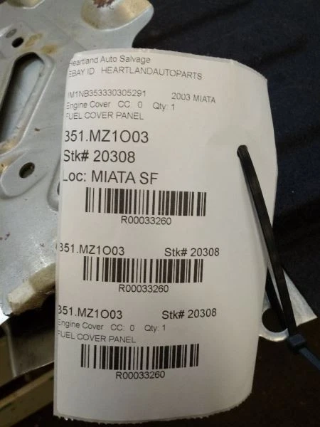 2001-2005 MAZDA MIATA REAR FUEL COVER PANEL OEM USED TESTED  - Изображение 3 из 4