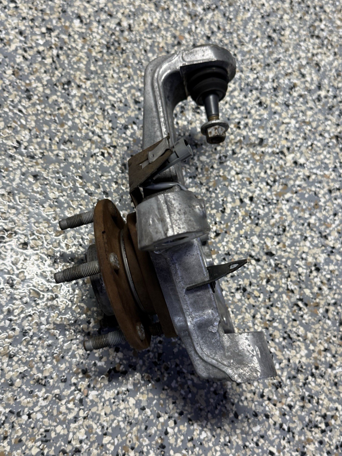 Chevrolet Corvette 2004-2009 Front Right Steering knuckle