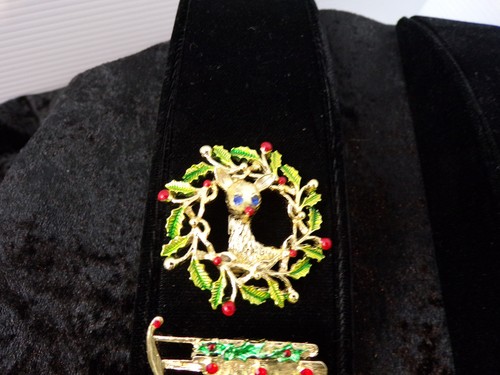 Christmas Jewelry (7 ) Vintage Avon Pins & Brooches Gold Tone Jeweled Silver - Picture 4 of 12