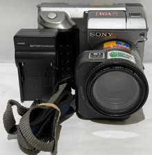 Sony Mavica MVC-FD91 0.8 MP Digital Camera - With Tele Conversion Lens