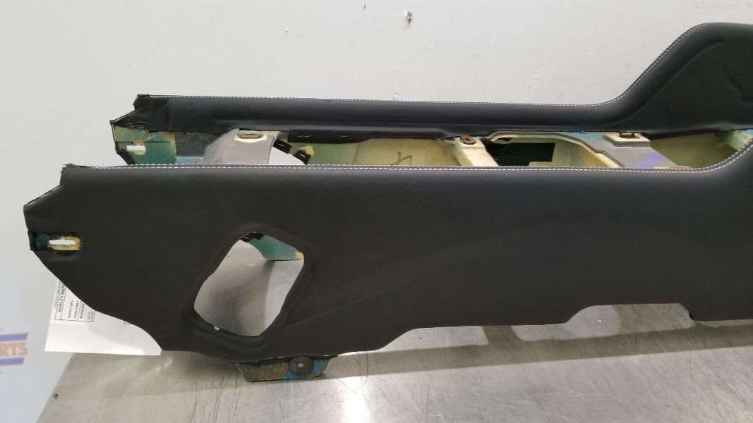 Bentley Continental GT FRONT Center console
