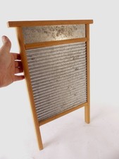 Nicht Altes Retro Waschbrett Wash Board Holz und Zink Blech 56 x 37 x 2,8 cm
