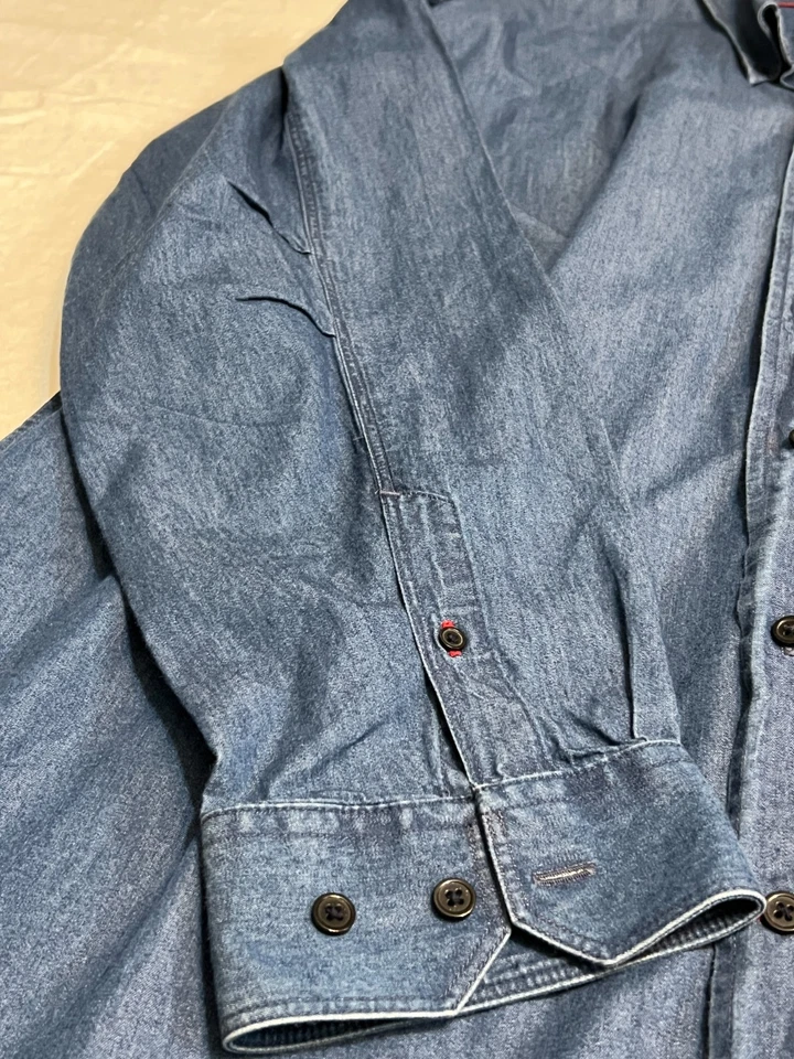Cutter & Buck Men's XL Denim Shirt Vintage Twill Button Down Long Sleeve - Image 4 of 4
