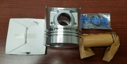 Volvo Penta 876695, Piston Kit - Picture 6 of 8