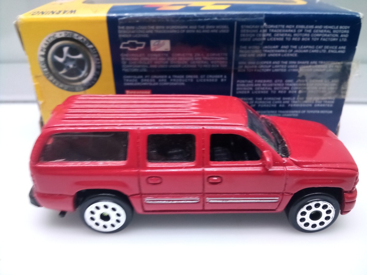 Motor Max - Super Wheels / 2000 Chevy Suburban - Red - Model