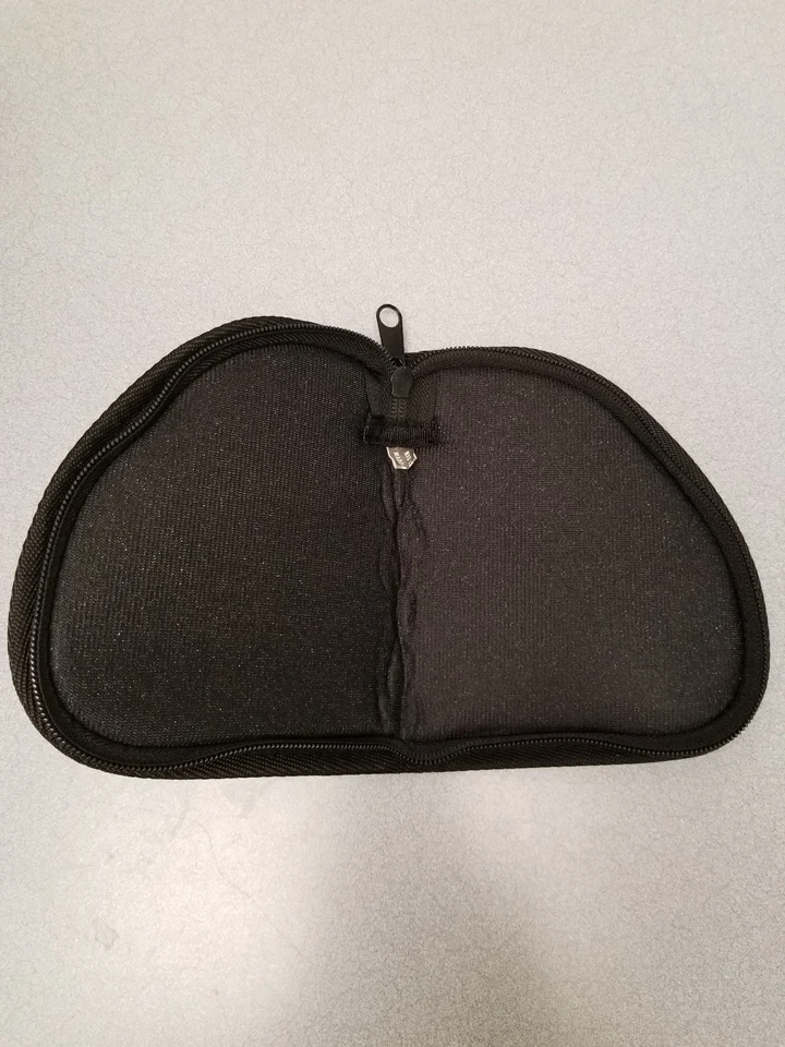 Factory Ruger Subcompact Semi-automatic LCP .380 Zippered Black Soft Pistol Case - Image 2 of 4