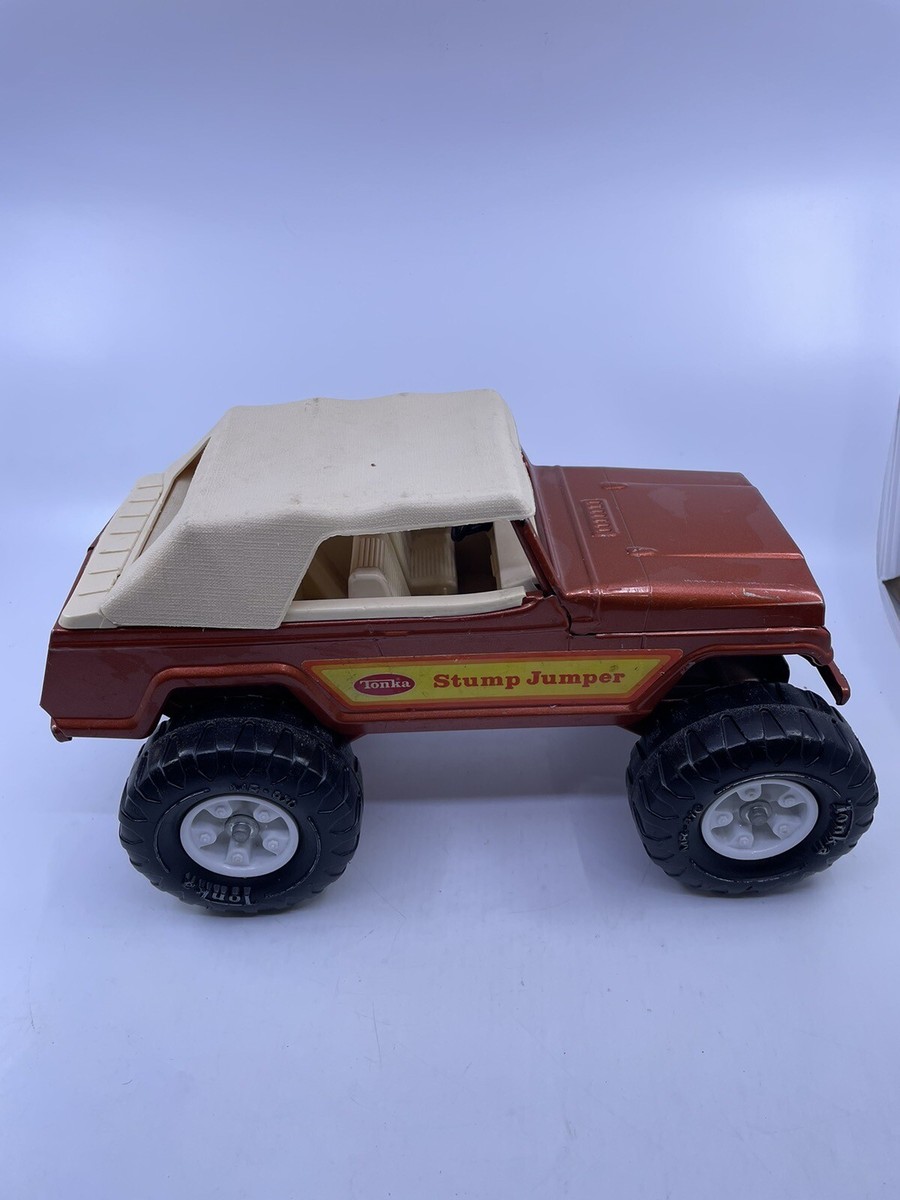 VTG 1970's Tonka Pressed Steel Jeepster 