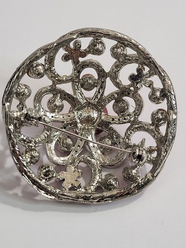 Vintage Round Filigree Flower Swirl Pink Glass Rhinestone Pin Brooch - Picture 6 of 7