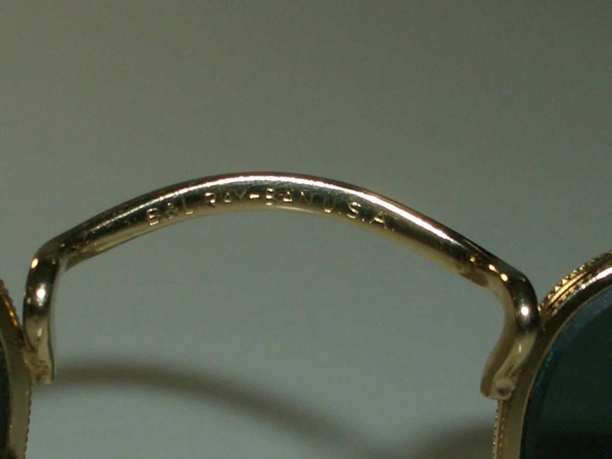 ドイツ連邦軍　VARTA社スポットライト1982年 Ray-Ban W0982 Classic 5 Rectangular Vintage Sunglasses | eBay