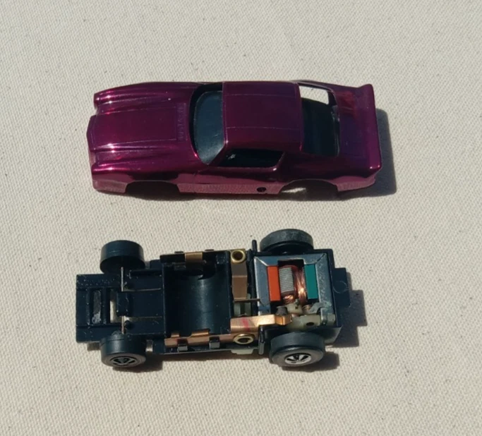 Camaro vintage Mattel 1970 Hot Wheels Redline Sizzlers restaurado Foto 4 de 4