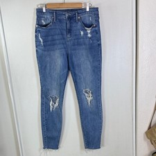 Wild Fable Distressed Blue Women's Jeans size 12