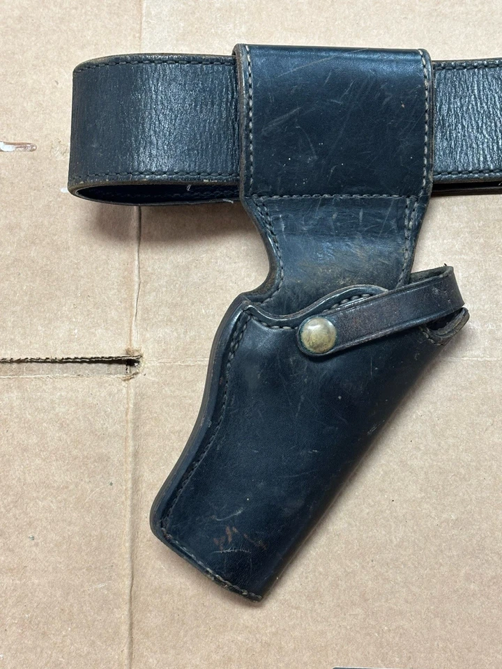 Funda de cuero negra vintage Bianchi K # 99R Plus ¡cinturón de 36 pulgadas!! Foto 2 de 4