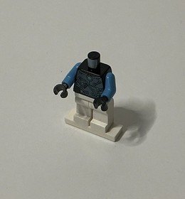 Lego DC Mr. Freeze Minifigure Torso ~ From Set 76000