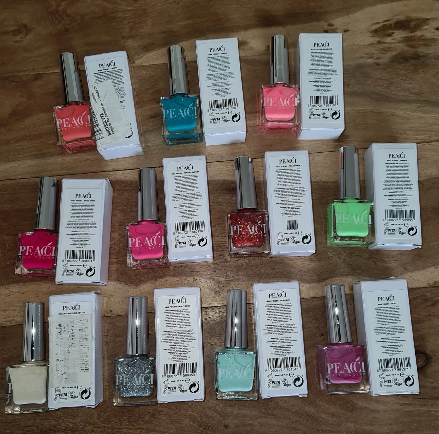 Peacci nail polish bundle x50 10ml various colours GREAT STOCKING FILLERS 🎄
Opens in a new window o