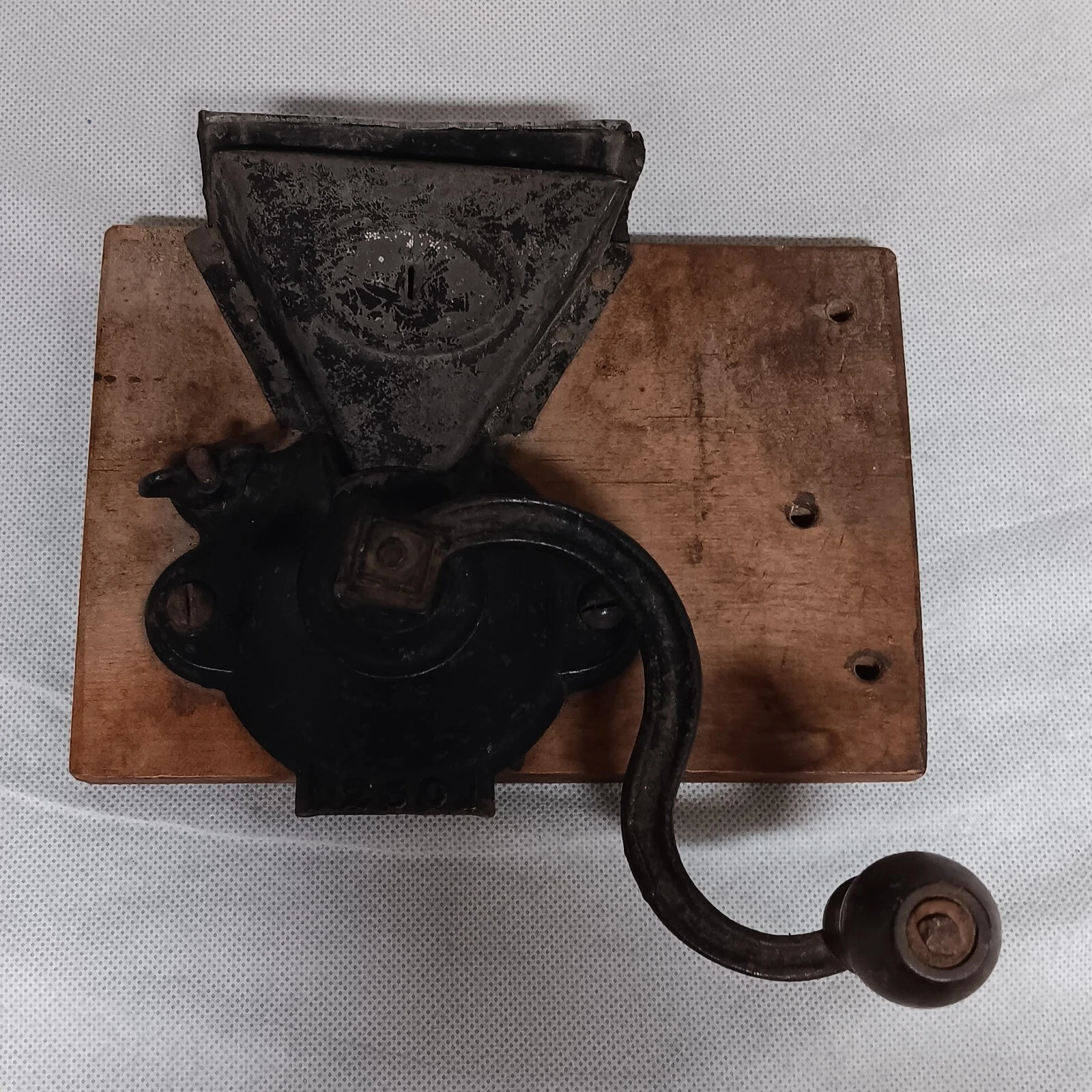 Cast Iron Coffee Grinder Wall Mount Crank Handle Black Model 250 Metal Hopper
