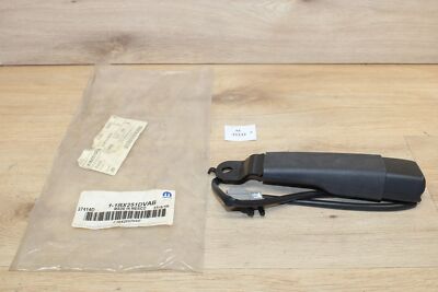 MOPAR 1BX251DVAB Front Inner Seat Belt NOS NEU genuine xx31133
